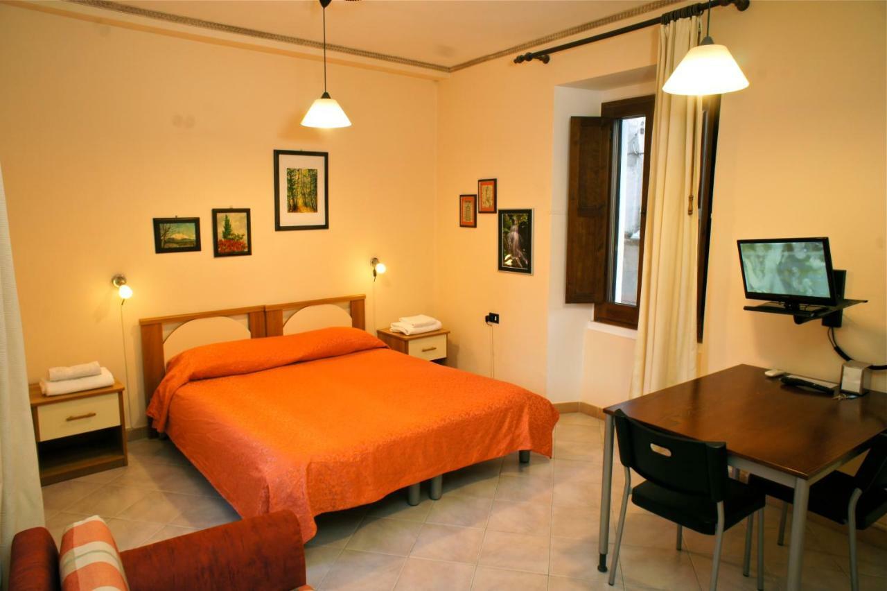 Bed And Breakfast L'Annunziata Sulmona Exterior photo